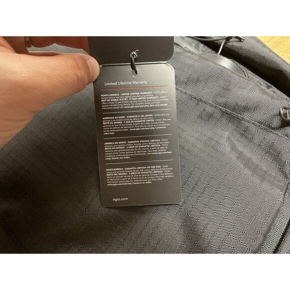 OGIO Shuttle Pack Black Backpack - Brand New with Tag - Picture 7 of 11